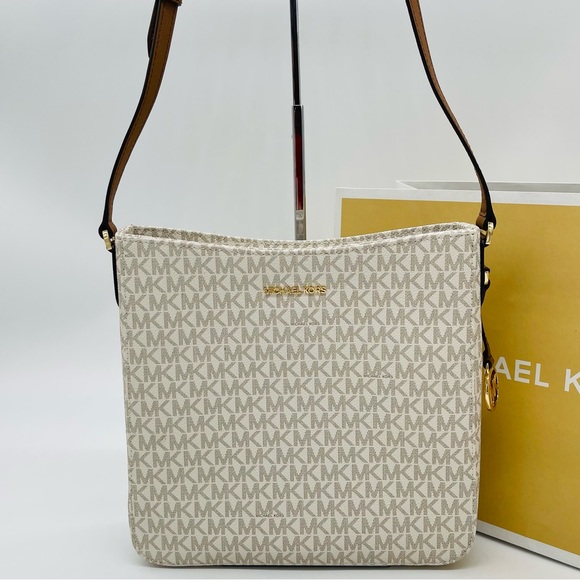 Michael Kors | Bags | Michael Kors Large Messenger Crossbody Bag 